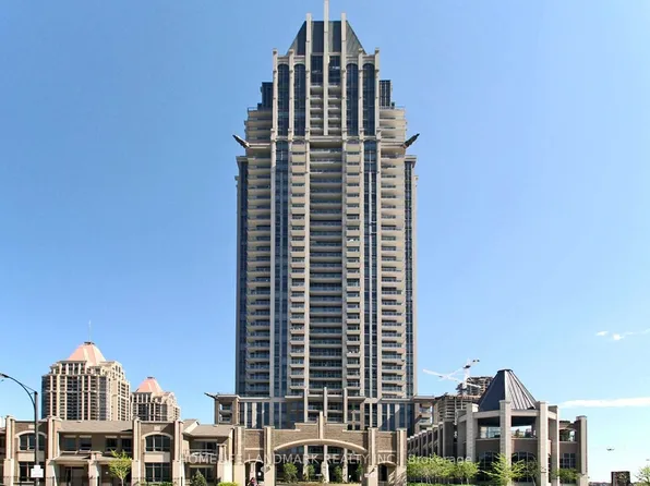 388 Prince Of Wales Dr, Mississauga, ON