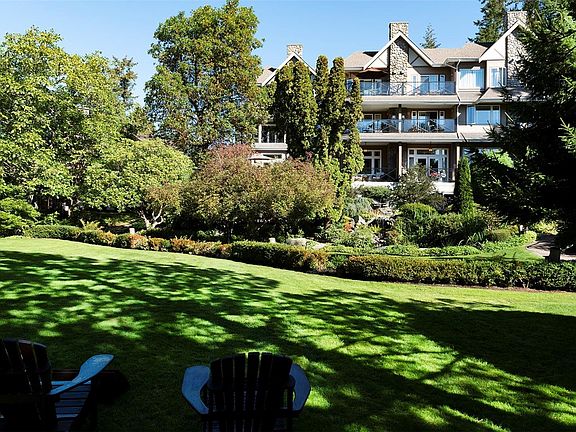 3rd image of 2326 Harbour Rd #302