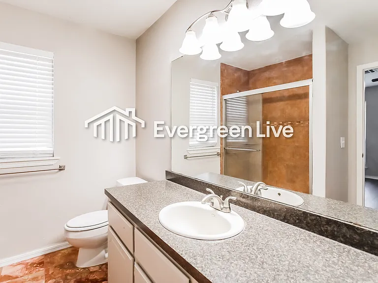 2837 Green Canyon Dr — Photo 12