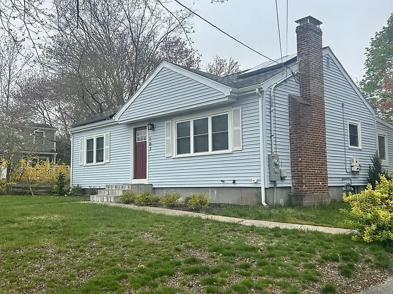 107 Summer St — Photo 10