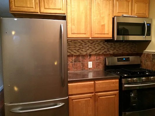 Rented by Realty Collective | media 18