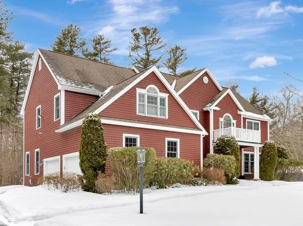 7 Tanglewood Dr, North Easton, MA 02356