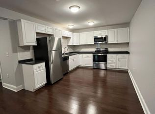 907 Burnside Ave, East Hartford, CT 06108