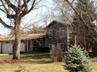 6621 Pipewood Curv, Excelsior, MN 55331