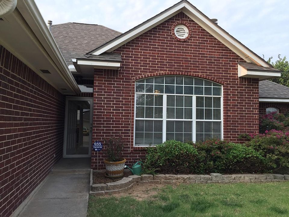 1st image of 1025 SW 130th St