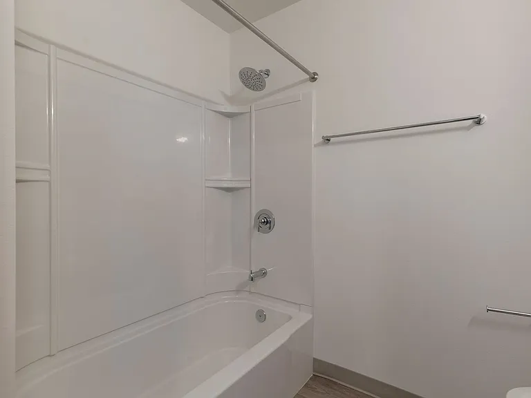 Lake City Lofts — Photo 17