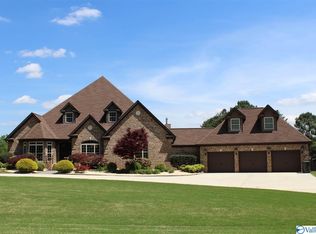 5113 Sunrise Trl NW, Huntsville, AL 35810