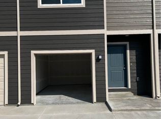 6011 Poison Spider Rd UNIT 1, Mills, WY 82604