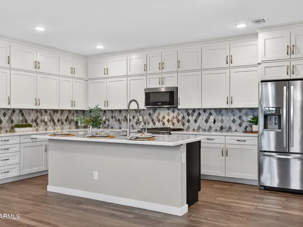 9430 E SOLINA Avenue, Mesa, AZ 85212