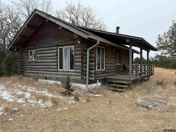 345 84th St, Plattsmouth, NE 68048