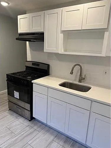1149 Mary St #1A Photo 1