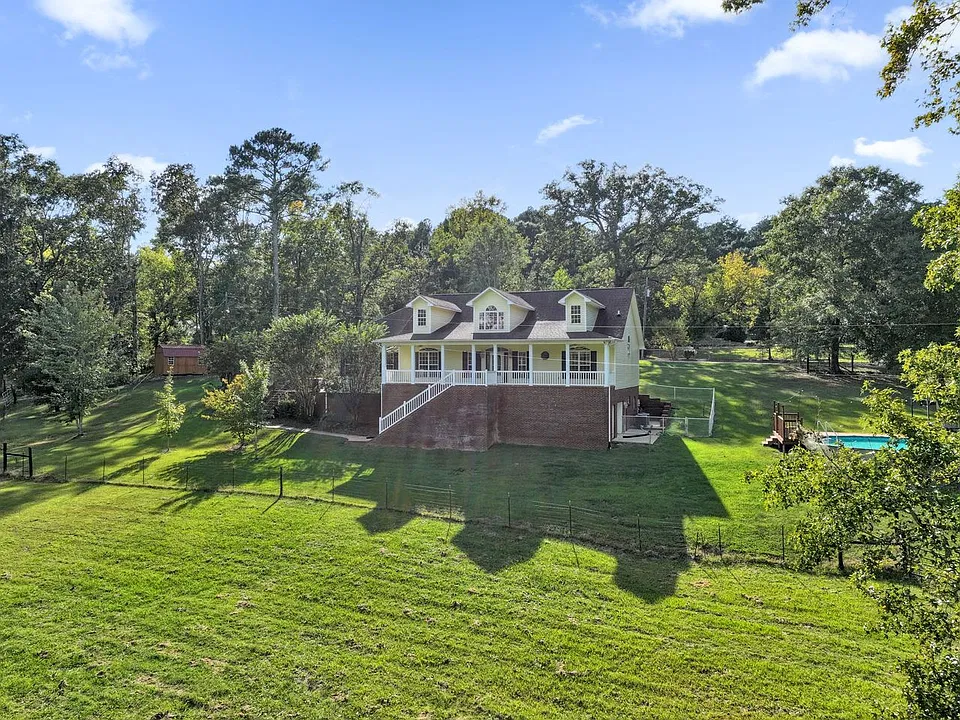 172 Brasher Dr