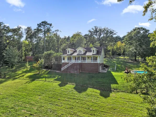 172 Brasher Dr, Gadsden, AL 35904