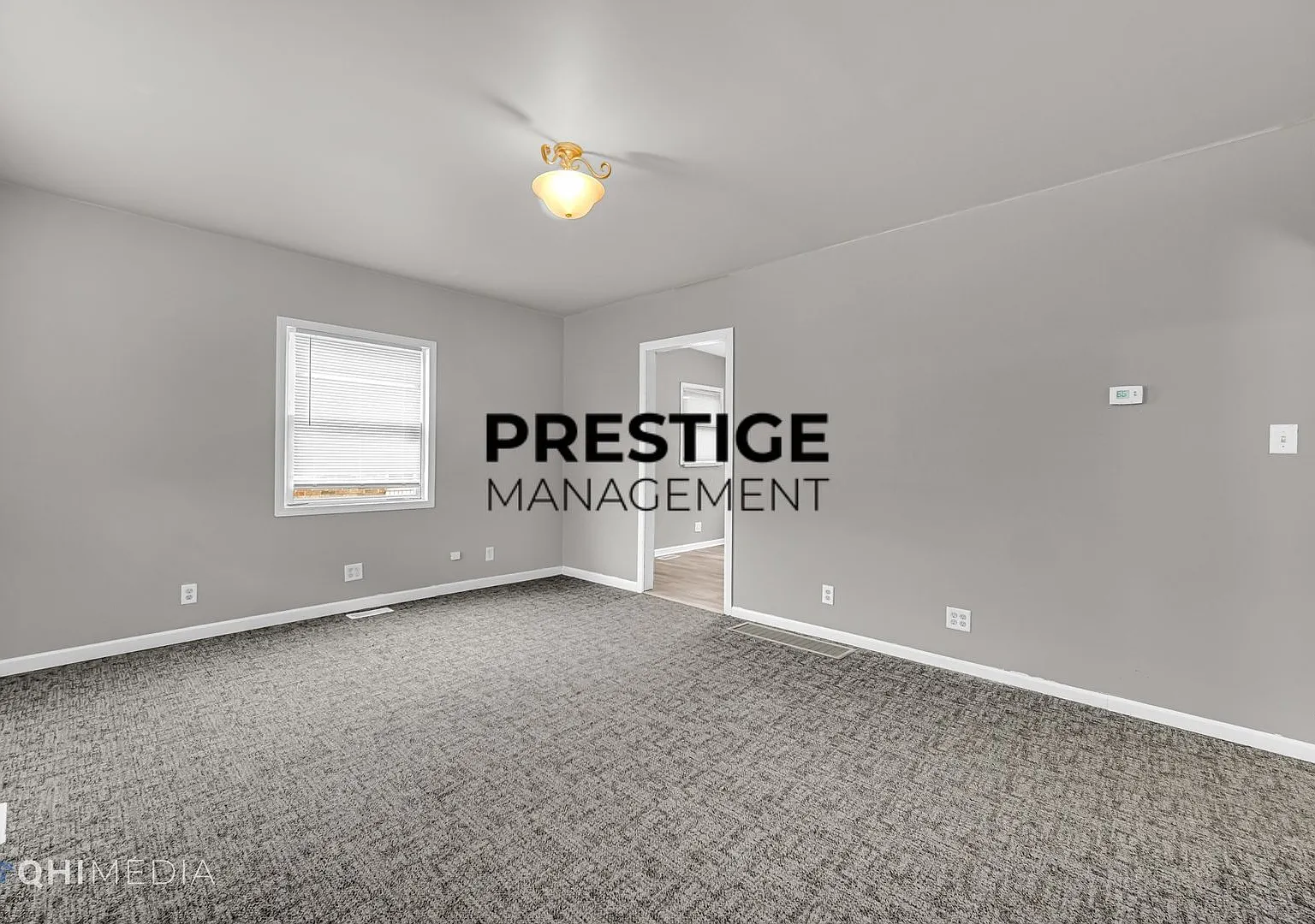 2 Bedroom in Gary — Photo 2