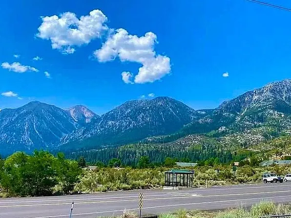 1263 Kingsbury Grade, Gardnerville, NV 89460