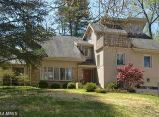 7206 Beacon Ter, Bethesda, MD 20817