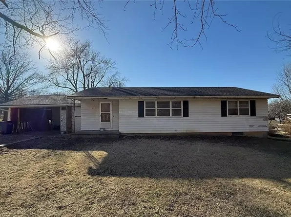 501 Locust St, Overbrook, KS 66524