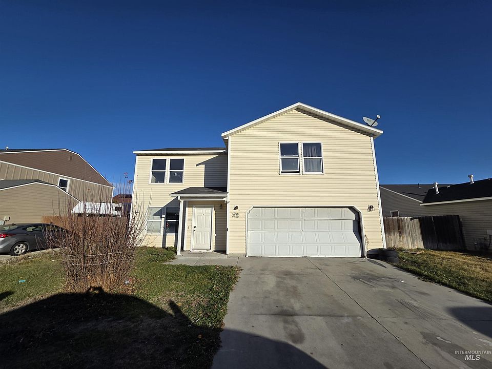 1st image of 3013 Arcadian Dr