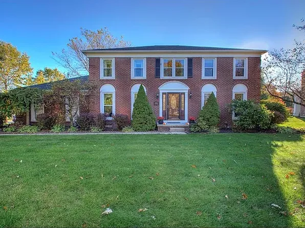 5671 Williamsburg Cir, Hudson, OH 44236