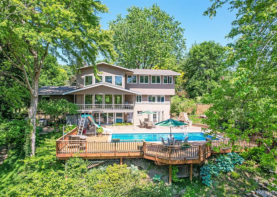 6690 Castle Dr, Bloomfield Hills, MI 48301 Zillow