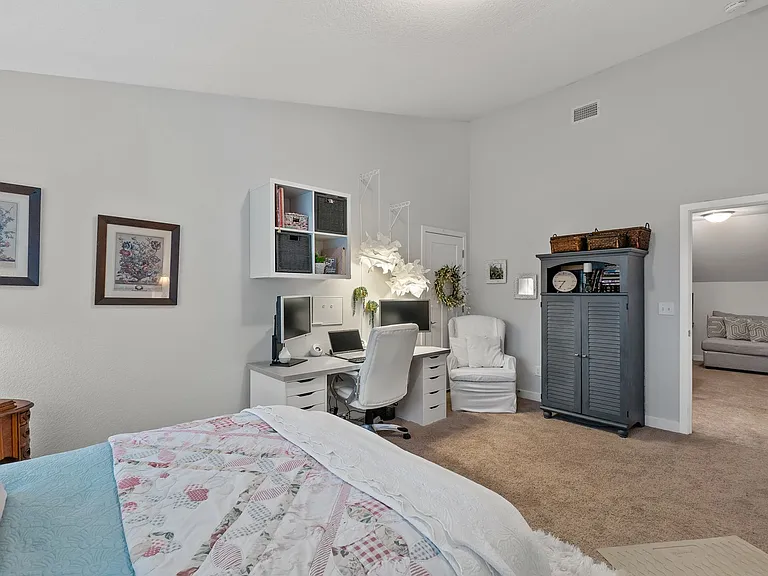 4772 Kilby Dr — Photo 20