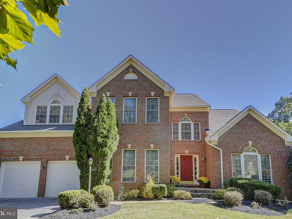 1st image of 22601 Timber Creek Ln