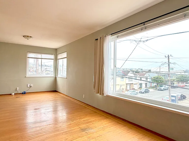 4400 Pacheco St — Photo 3