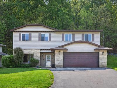 1900 Sunset LANE, La Crosse, WI, 54601