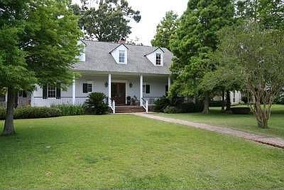 2nd image of 2841 Calanne Ave