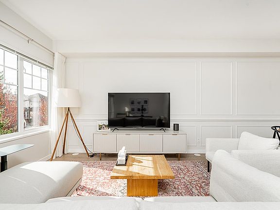 4th image of 19451 Sutton Ave #14