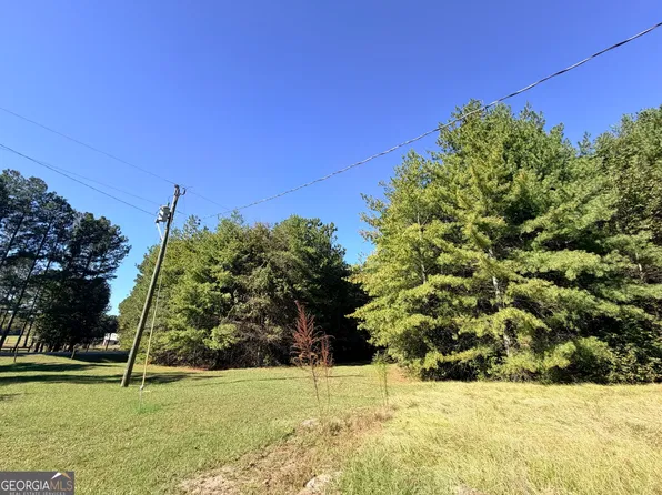 420 Moore Rd, Rayle, GA 30660
