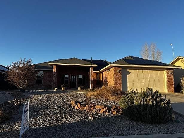 1st image of 433 Wildwood Dr