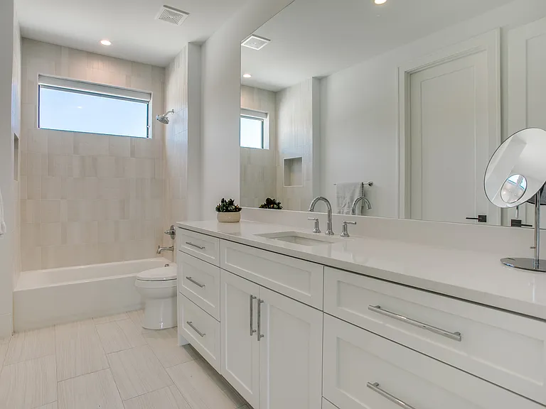 9721 Kerrisdale Ln — Photo 23