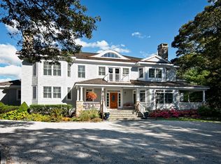 212 Meadow Neck Rd, East Falmouth, MA 02536