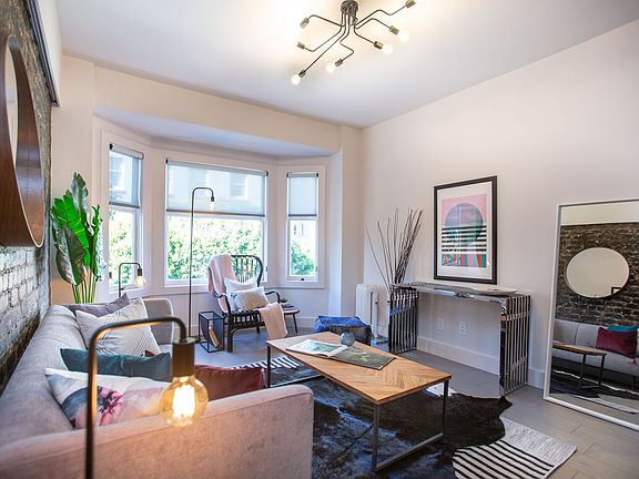 3rd image of 1025 Sutter St #300