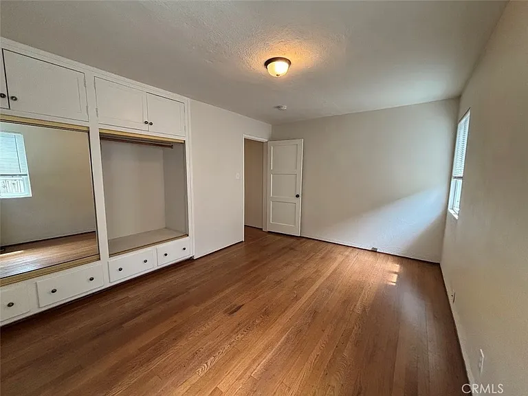 265 Chatham Ln — Photo 14