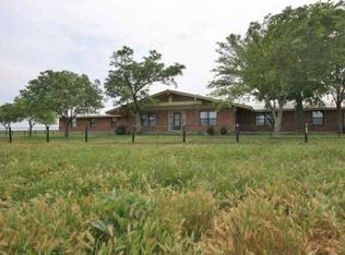 2951 Hackberry Rd, Holland, TX 76534