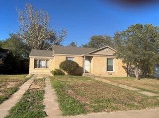 2808 33rd St, Lubbock, TX 79410