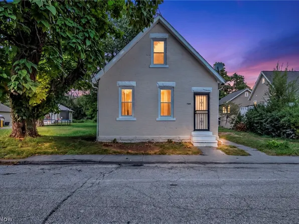 7041 Roy Ave, Cleveland, OH 44104