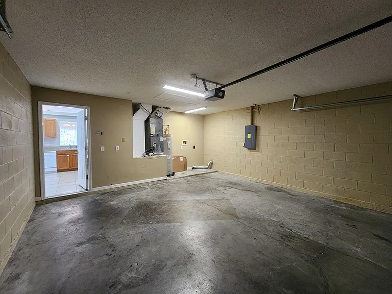 1605 Redfin Dr — Photo 22