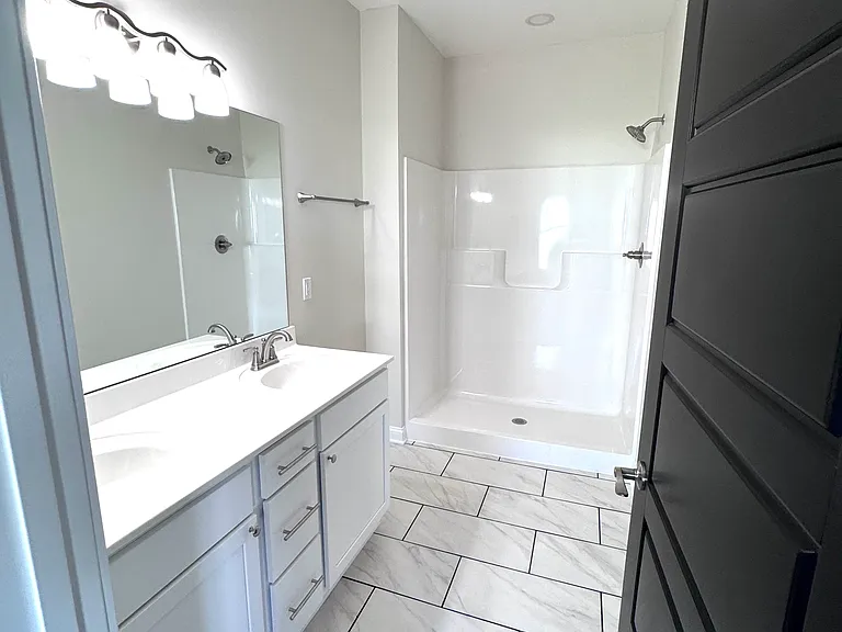 108 Patchen Dr — Photo 6
