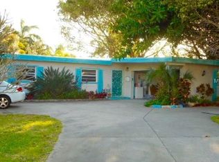 6901 S Shore Dr S, South Pasadena, FL 33707