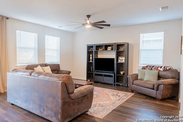 14603 Emerio Dr — Photo 11