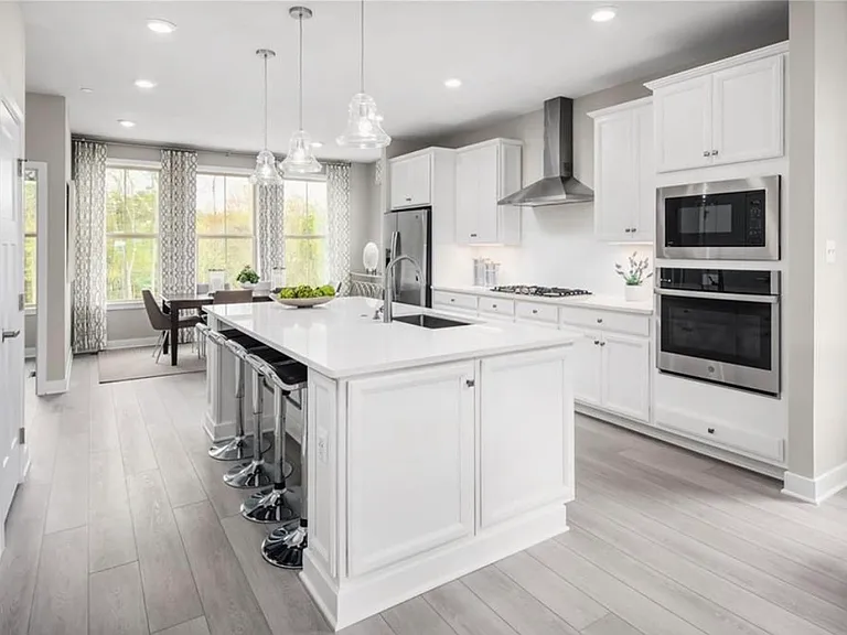1207 Gunboat Dr — Photo 2