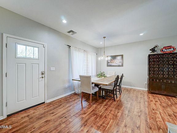 5th image of 4001 E INDIANOLA Avenue