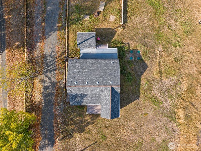 4th image of 3571 SE Lynch Road