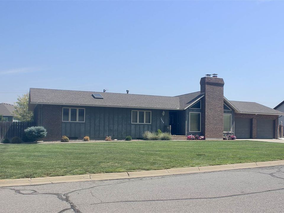 1st image of 1408 Circle Lake Dr