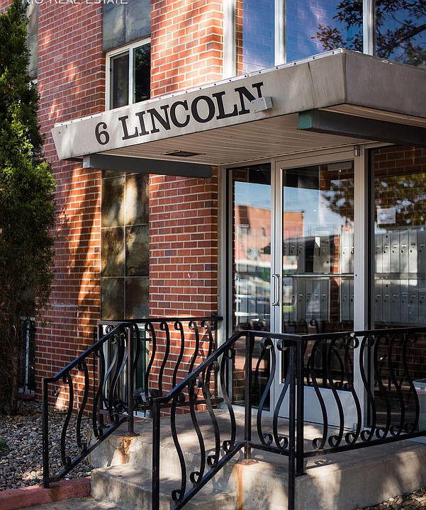 1st image of 6 Lincoln St #305