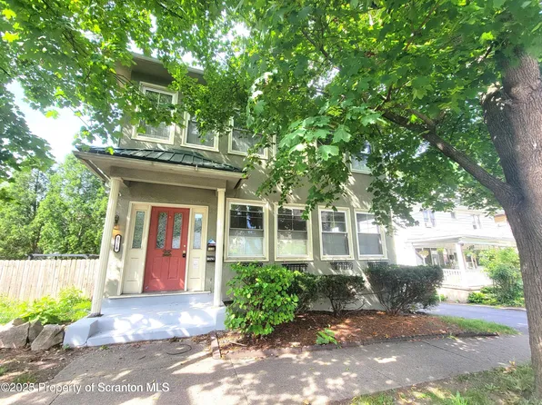 1518 Vine St, Scranton, PA 18510