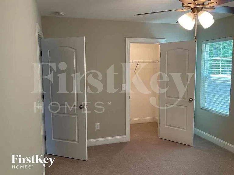 2041 Samantha Dr — Photo 18
